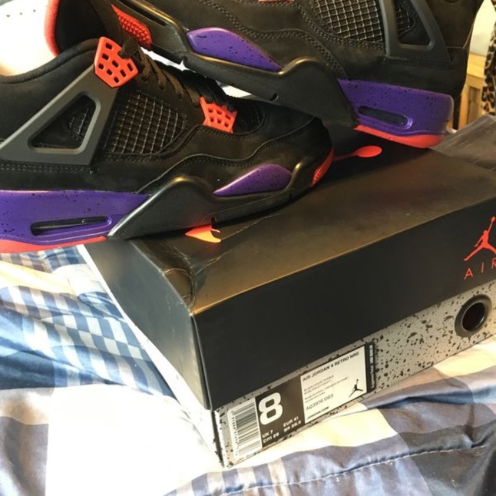 Air Jordan Retro Raptor 4s - Picture 2 of 2